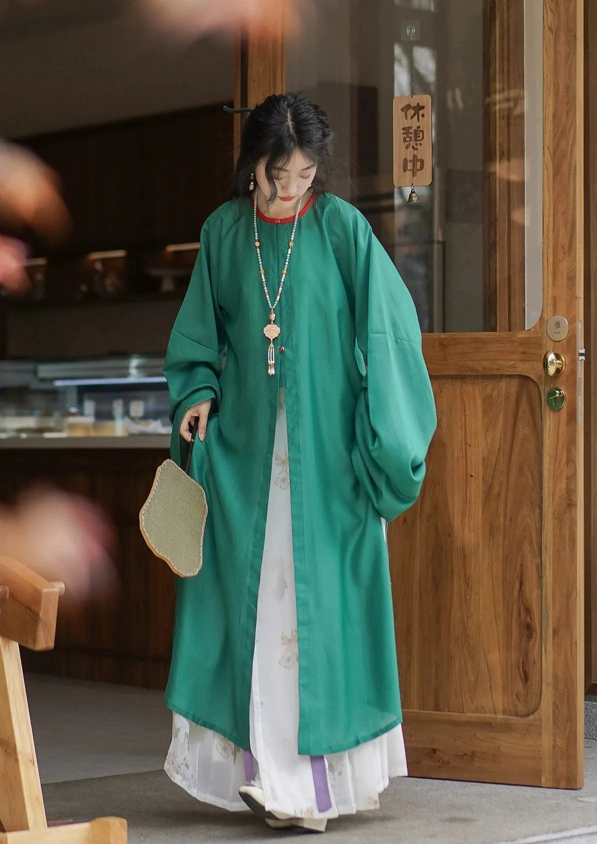 Gu Xiang 故乡 Hometown Late Ming Yuanling Changshan Round Collar Long Shirt