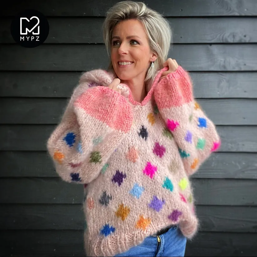 Knitting kit – MYPZ Chunky Mohair Pullover Dots with hoodie No9 (ENG-NL)