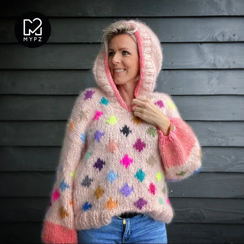 Knitting kit – MYPZ Chunky Mohair Pullover Dots with hoodie No9 (ENG-NL)