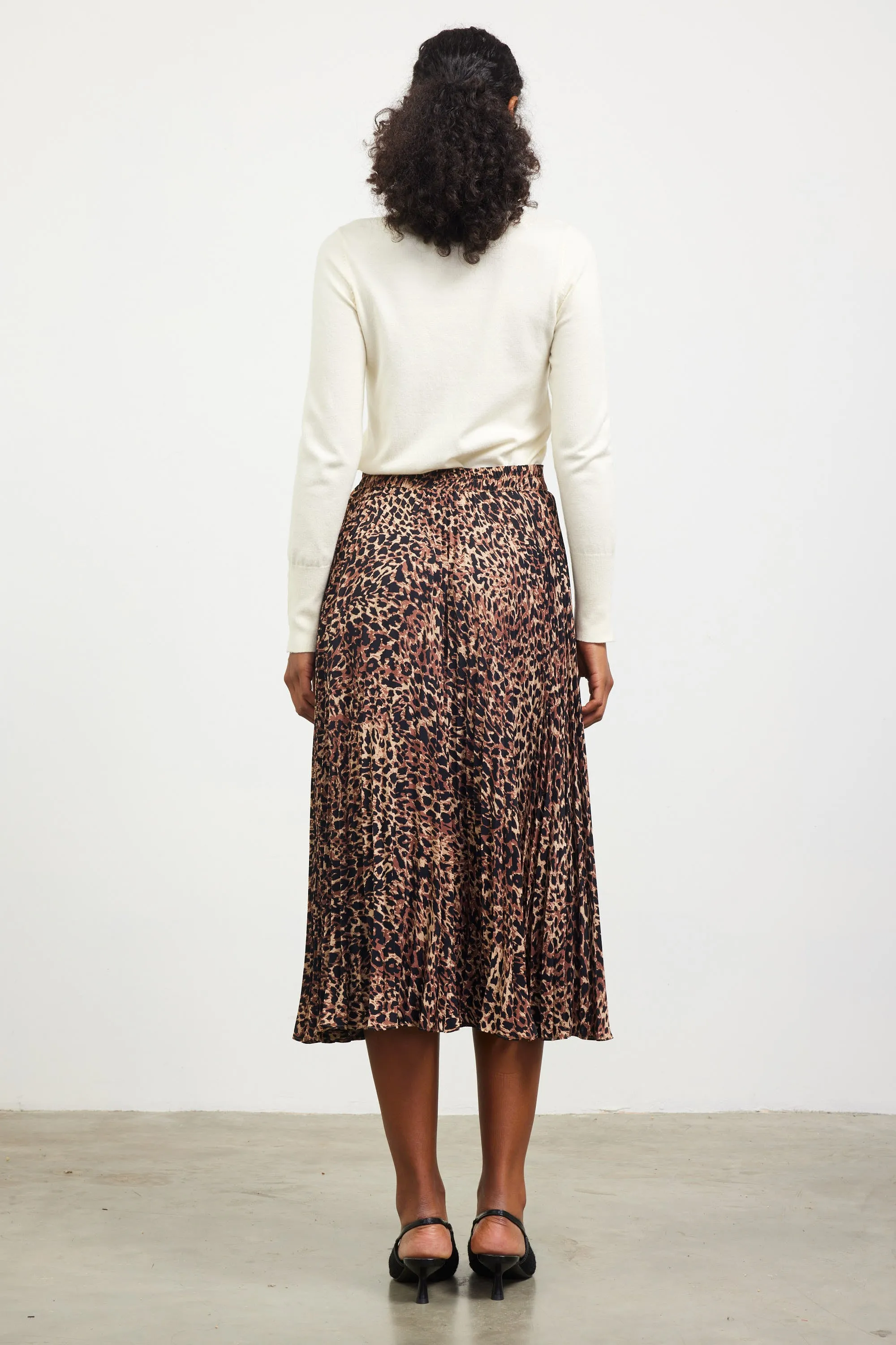 Leopard Print Pleated Midi Skirt